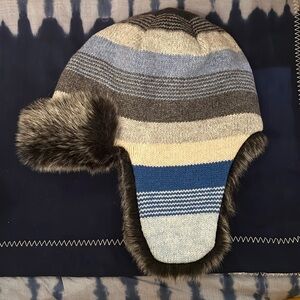 Brand New! Never Worn Baby Gap Toddler Trapper Hat!